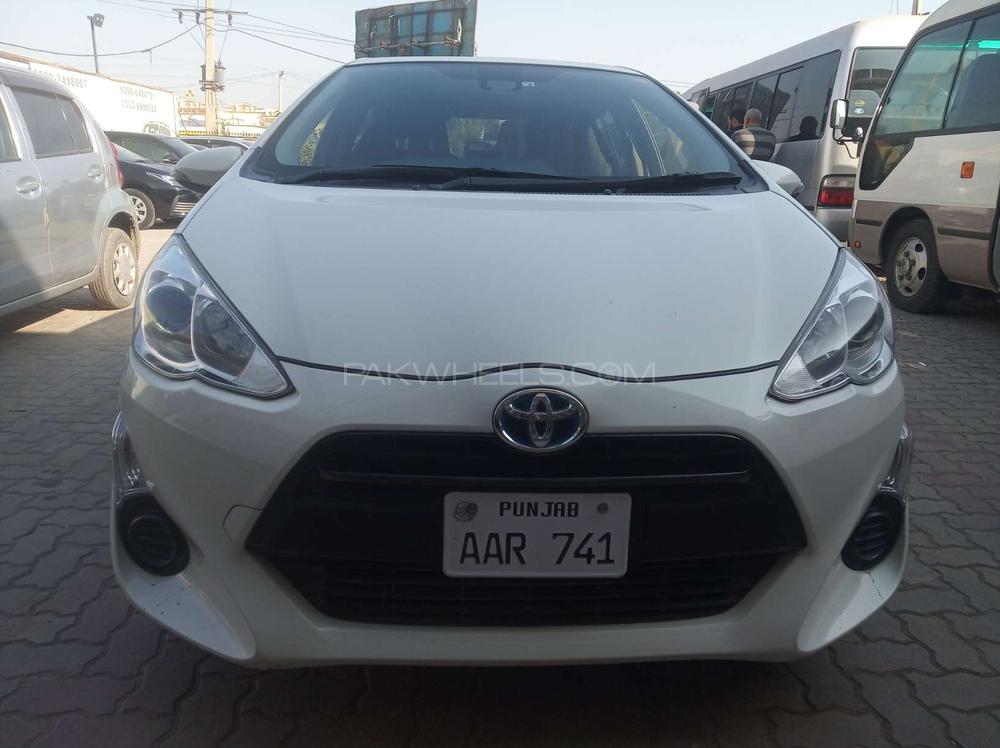 Toyota Aqua 2016 for Sale in Gujranwala Image-1