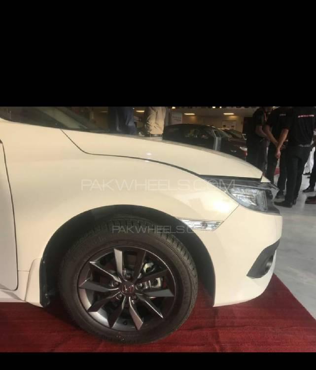Honda Civic 2020 for Sale in Multan Honda Civic 2020 for Sale in Multan Image-2