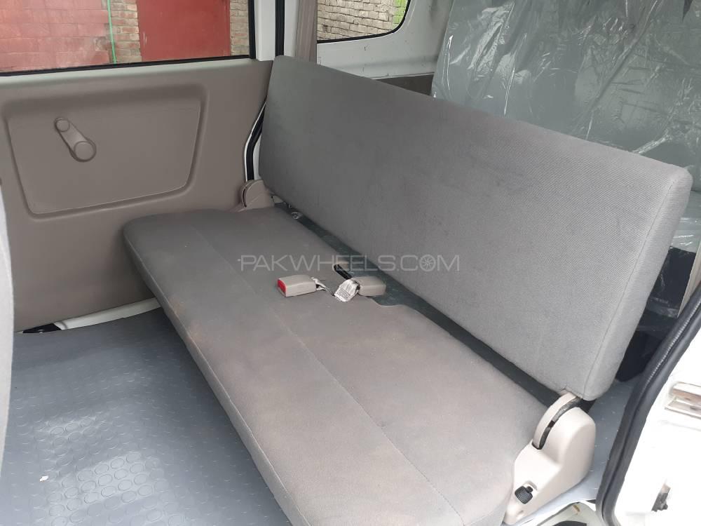 مازدا سکرم وین 2014 for Sale in لاہور مازدا سکرم وین 2014 for Sale in لاہور Image-3