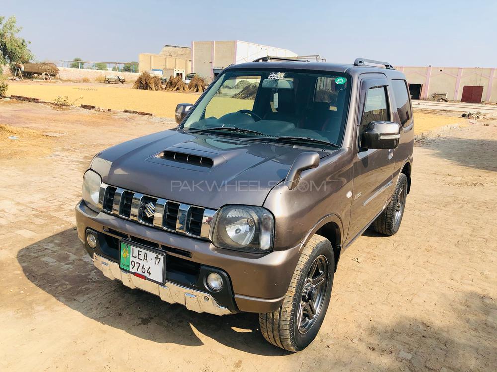 Suzuki Jimny 2017 for Sale in Bahawalnagar Suzuki Jimny 2017 for Sale in Bahawalnagar Image-2