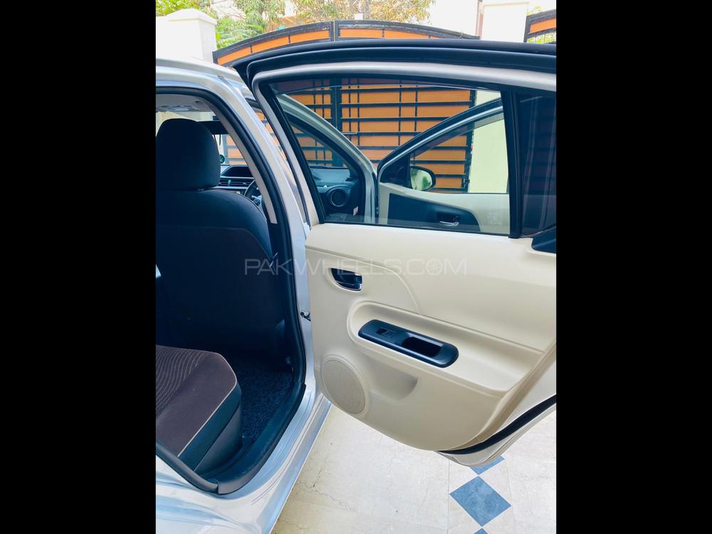 Toyota Aqua 2014 for Sale in Karachi Toyota Aqua 2014 for Sale in Karachi Image-13