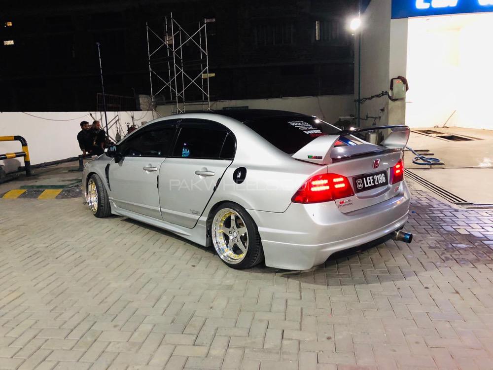 Honda Civic - 2012  Honda Civic - 2012  Image-6