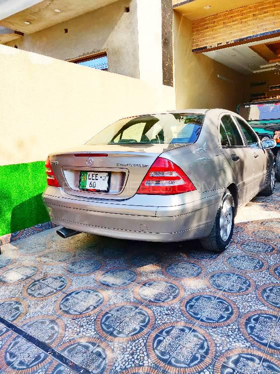 Mercedes Benz C Class 2003 for Sale in Lahore Mercedes Benz C Class 2003 for Sale in Lahore Image-15