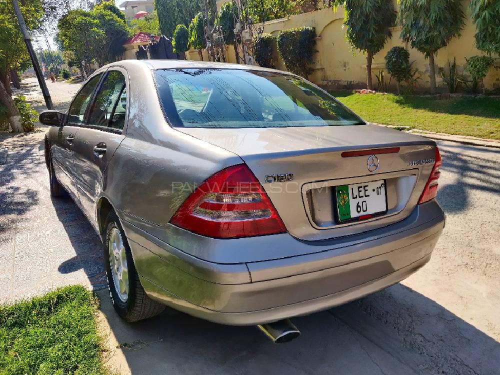 Mercedes Benz C Class 2003 for Sale in Lahore Mercedes Benz C Class 2003 for Sale in Lahore Image-8