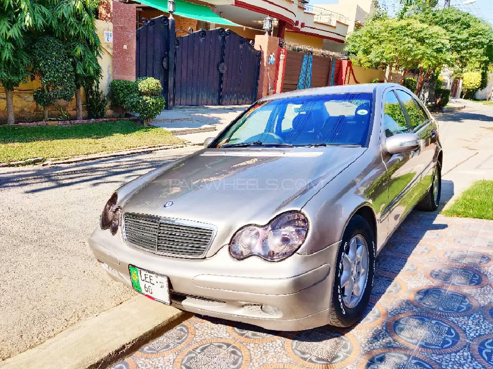 Mercedes Benz C Class 2003 for Sale in Lahore Mercedes Benz C Class 2003 for Sale in Lahore Image-4