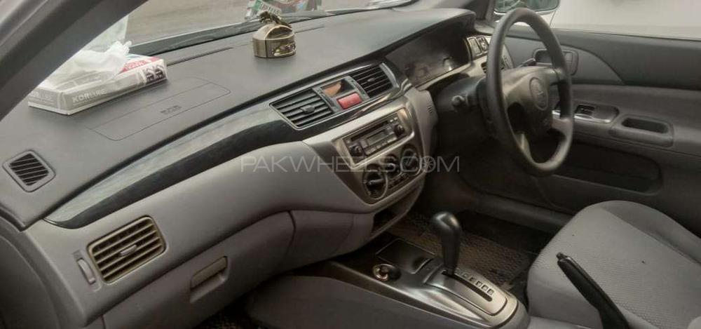 Mitsubishi Lancer 2006 for Sale in Lahore Mitsubishi Lancer 2006 for Sale in Lahore Image-4