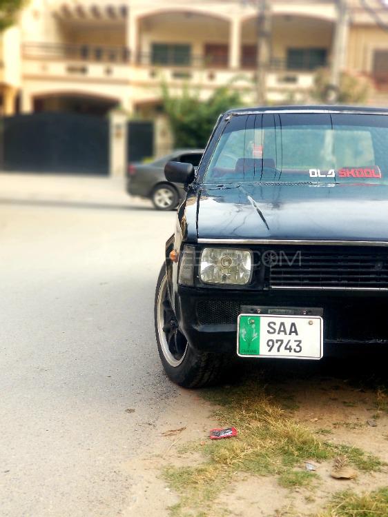 Toyota Corolla - 1981  Toyota Corolla - 1981  Image-4