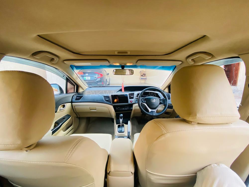 Honda Civic 2014 for Sale in Lahore Honda Civic 2014 for Sale in Lahore Image-15