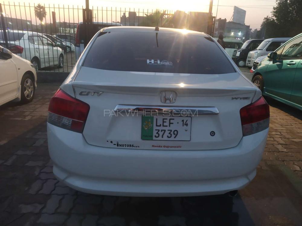 ہونڈا سٹی 2014 for Sale in گجرانوالہ ہونڈا سٹی 2014 for Sale in گجرانوالہ Image-4