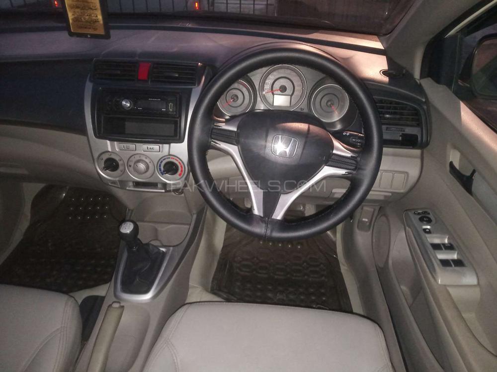 ہونڈا سٹی 2014 for Sale in گجرانوالہ ہونڈا سٹی 2014 for Sale in گجرانوالہ Image-7