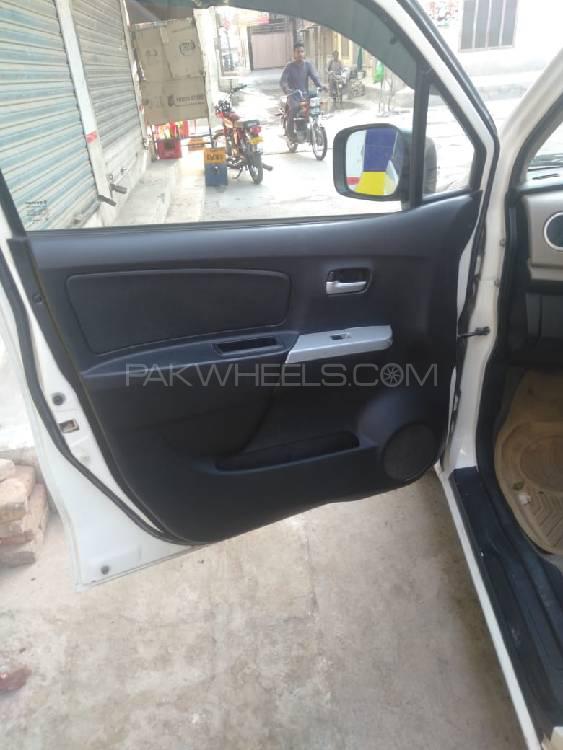 Suzuki Wagon R 2017 for Sale in Faisalabad Suzuki Wagon R 2017 for Sale in Faisalabad Image-11