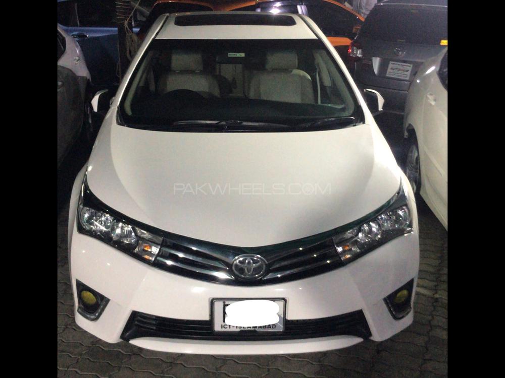 Toyota Corolla 2015 for Sale in Lahore Image-1