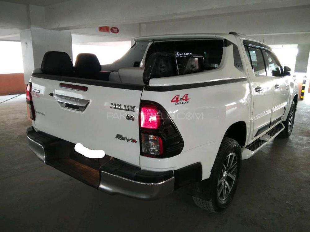 Toyota Hilux 2018 for Sale in Karachi Toyota Hilux 2018 for Sale in Karachi Image-13