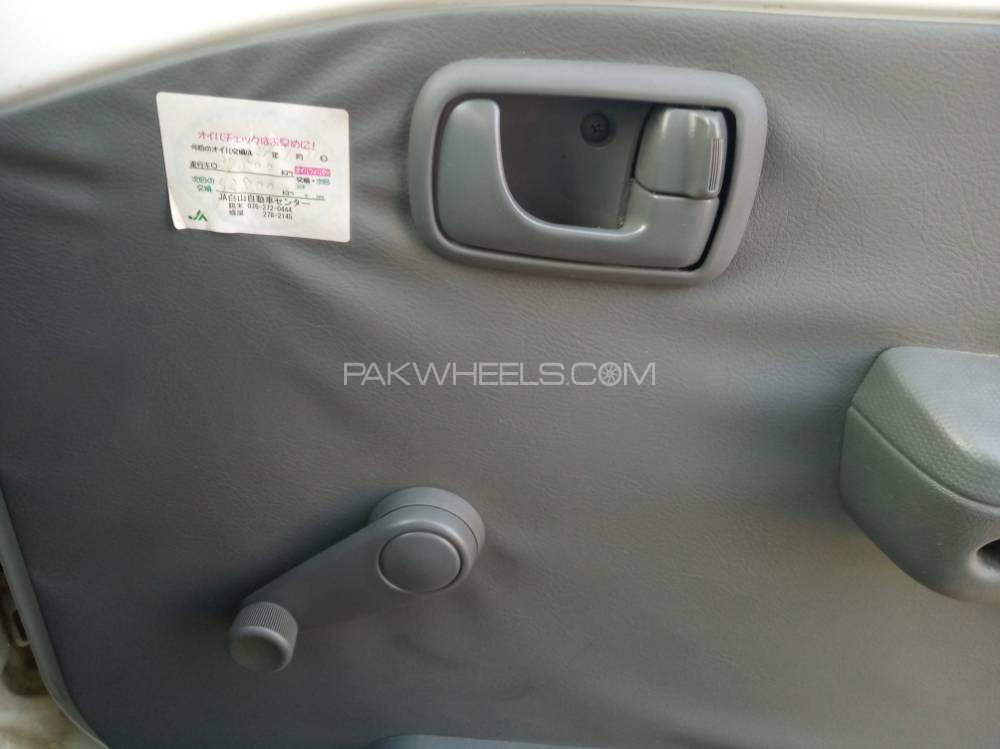 Nissan Clipper 2013 for Sale in Karachi Nissan Clipper 2013 for Sale in Karachi Image-7