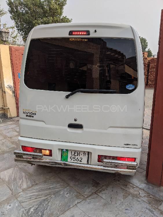 نسان کلپر 2013 for Sale in لاہور نسان کلپر 2013 for Sale in لاہور Image-10
