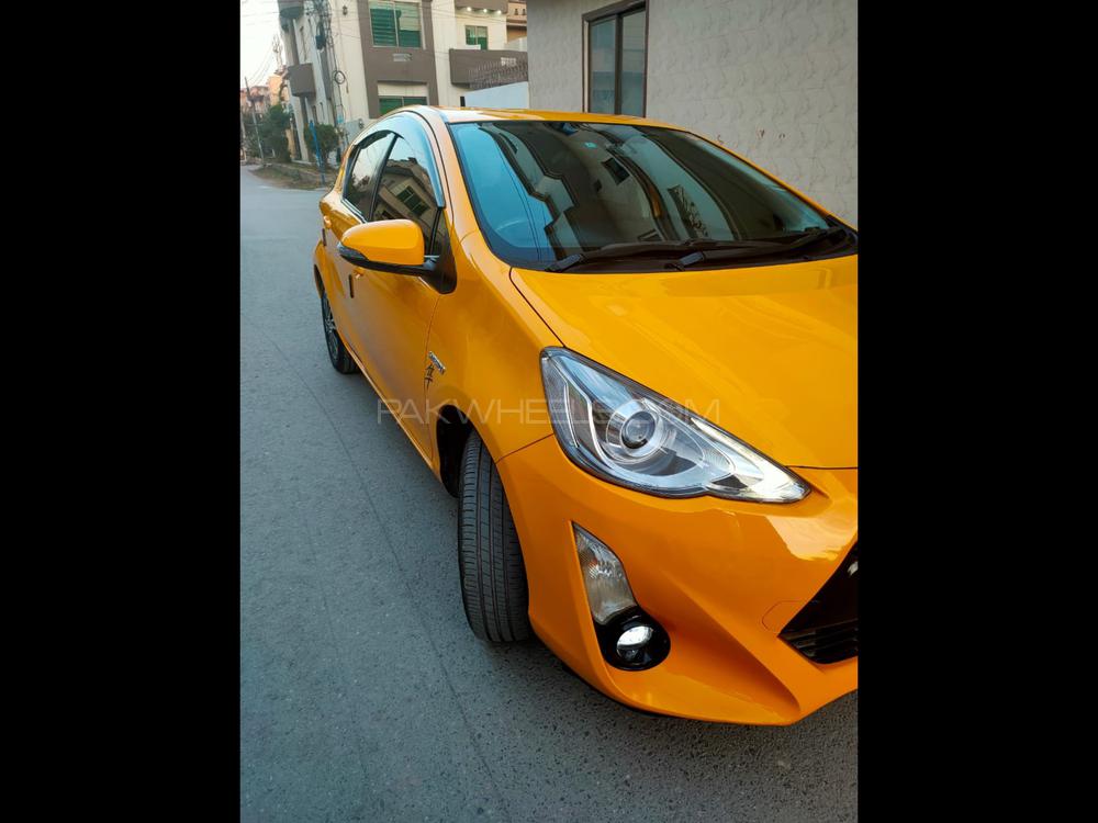 Toyota Aqua 2015 for Sale in Islamabad Image-1