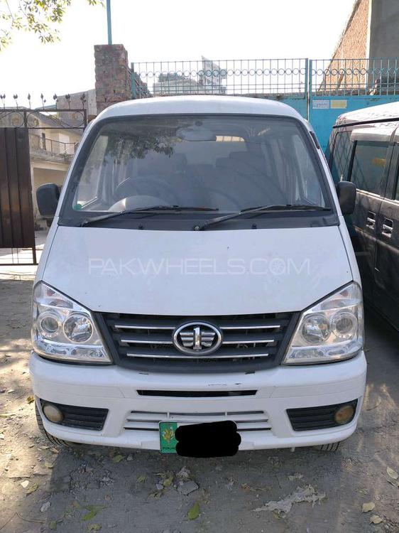 FAW X-PV 2017 for Sale in Lahore Image-1