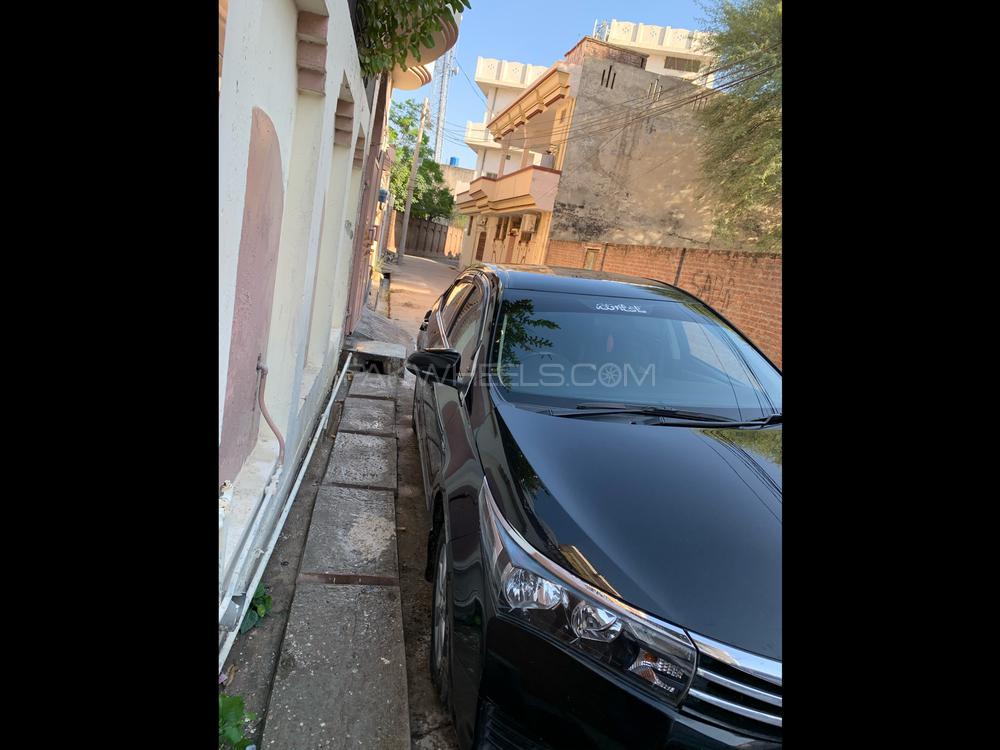 Toyota Corolla 2016 for Sale in Gujrat Image-1