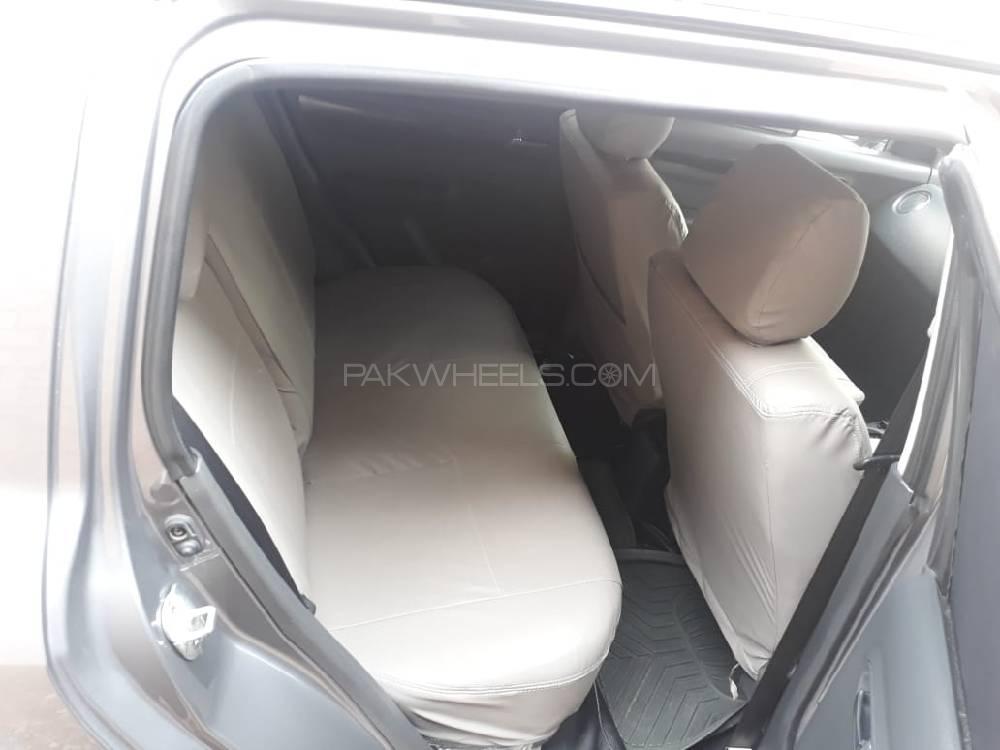 Suzuki Swift 2013 for Sale in Hayatabad Suzuki Swift 2013 for Sale in Hayatabad Image-4