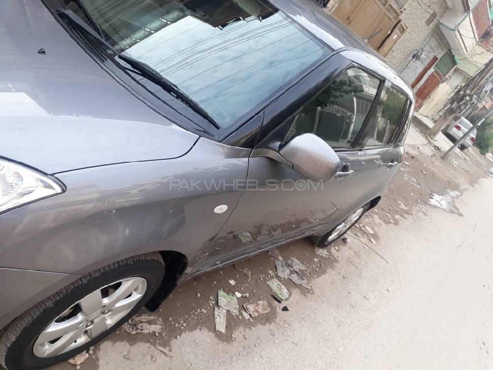 Suzuki Swift 2013 for Sale in Hayatabad Suzuki Swift 2013 for Sale in Hayatabad Image-7