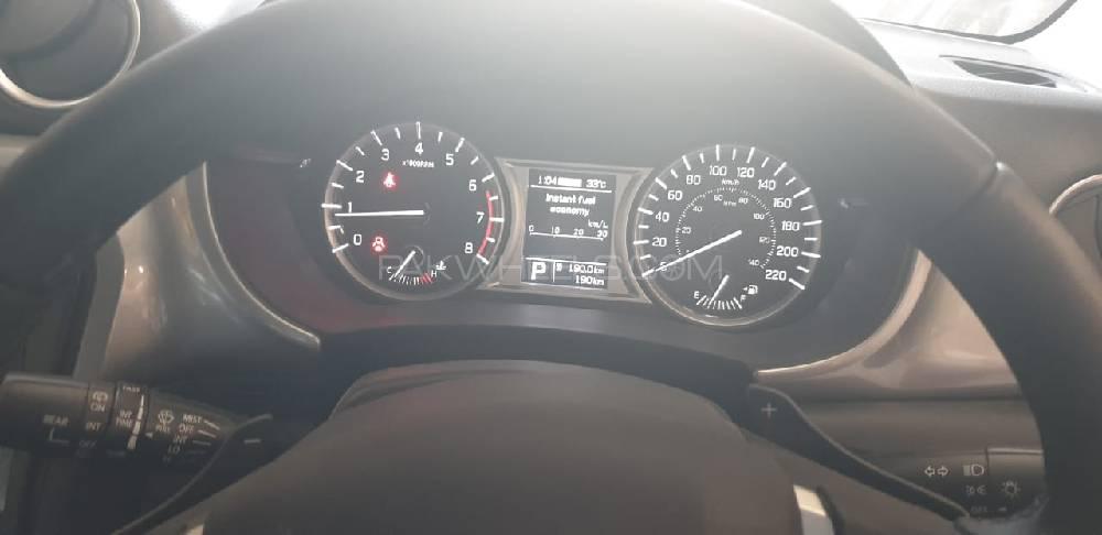 Suzuki Vitara 2018 for Sale in Karachi Suzuki Vitara 2018 for Sale in Karachi Image-2