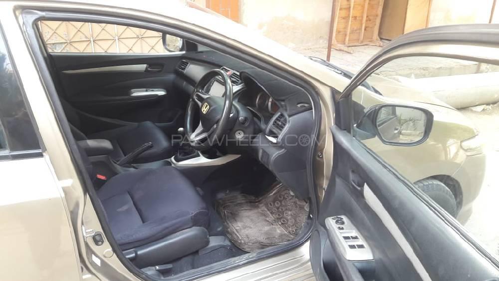 Honda City 2011 for Sale in Karachi Honda City 2011 for Sale in Karachi Image-12