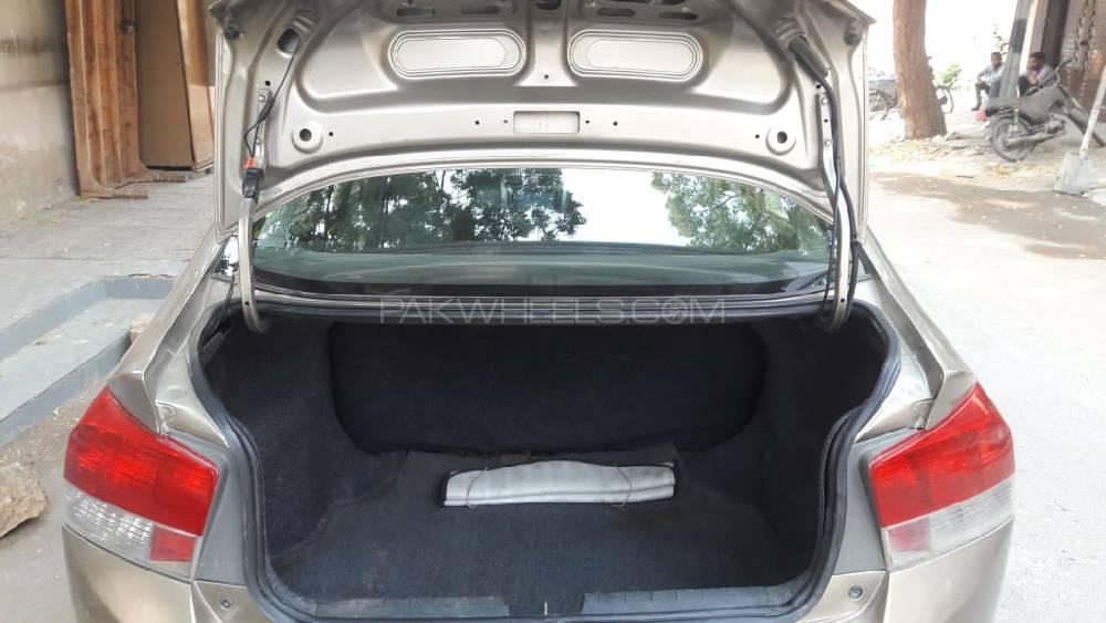 Honda City 2011 for Sale in Karachi Honda City 2011 for Sale in Karachi Image-14