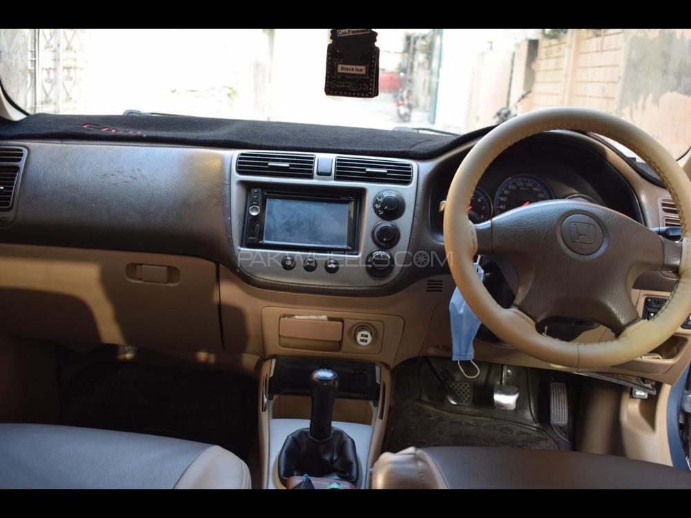 Honda Civic 2004 for Sale in Gujranwala Honda Civic 2004 for Sale in Gujranwala Image-3