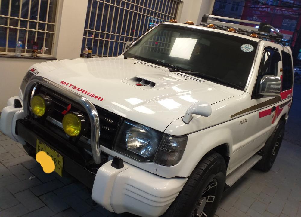 Mitsubishi Pajero 1993 for Sale in Lahore Mitsubishi Pajero 1993 for Sale in Lahore Image-5