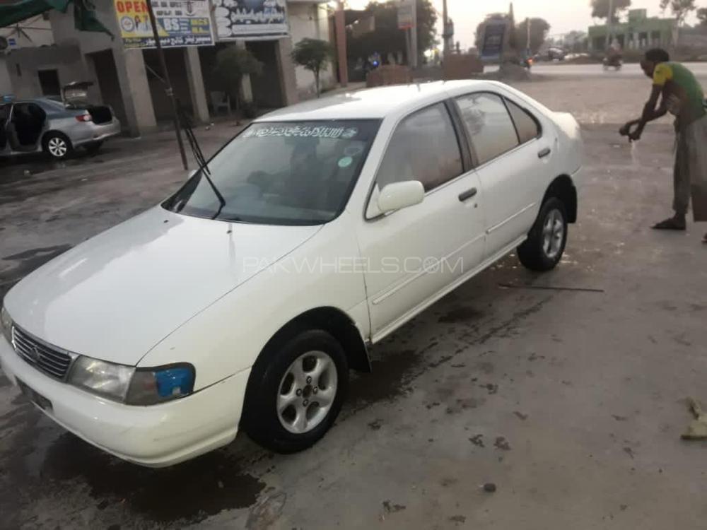 Nissan Sunny 1997 for Sale in Depal pur Image-1