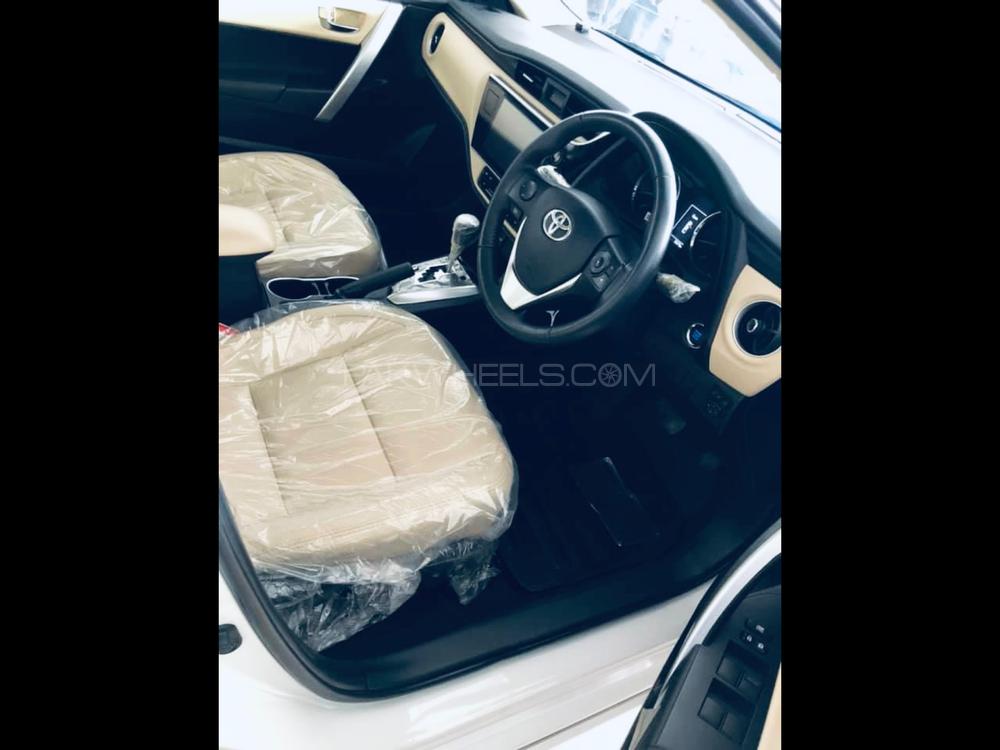 Toyota Corolla 2018 for Sale in Peshawar Toyota Corolla 2018 for Sale in Peshawar Image-10