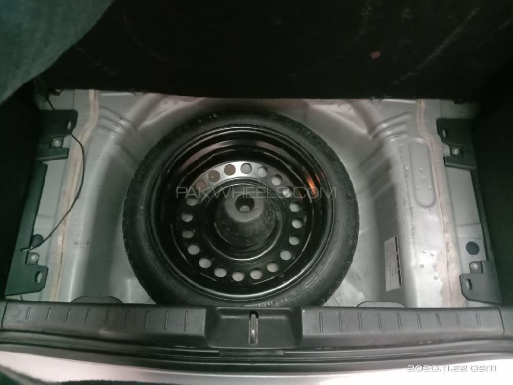 Toyota Vitz 2006 for Sale in Peshawar Toyota Vitz 2006 for Sale in Peshawar Image-10