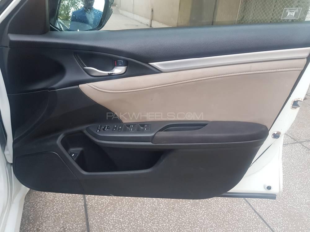 Honda Civic 2016 for Sale in Lahore Honda Civic 2016 for Sale in Lahore Image-6