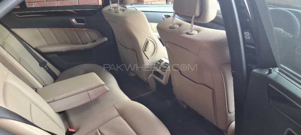 مرسڈیز بینز ای کلاس 2012 for Sale in لاہور مرسڈیز بینز ای کلاس 2012 for Sale in لاہور Image-6