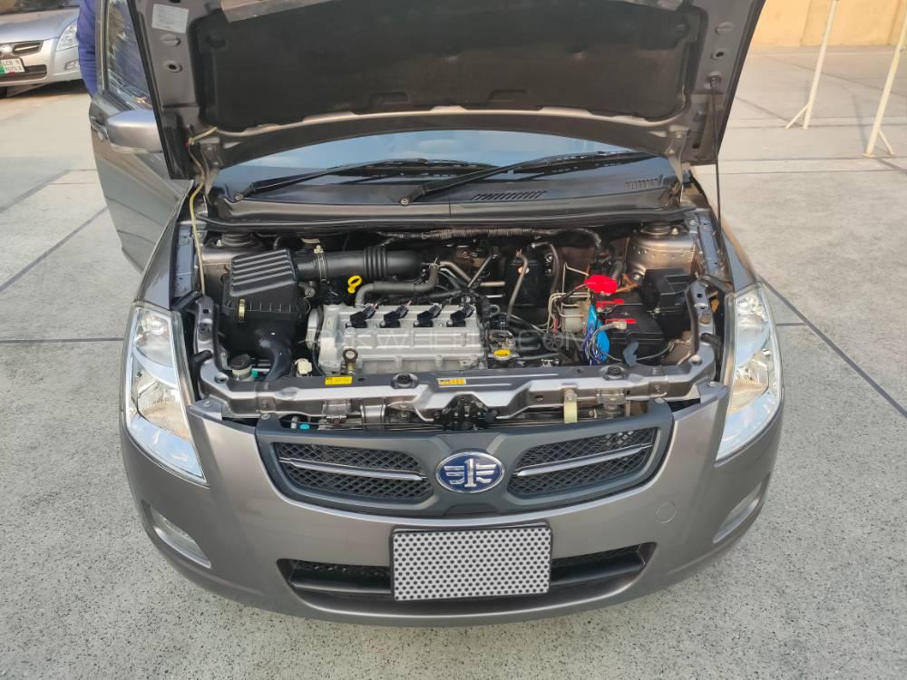 FAW V2 2019 for Sale in Lahore FAW V2 2019 for Sale in Lahore Image-10