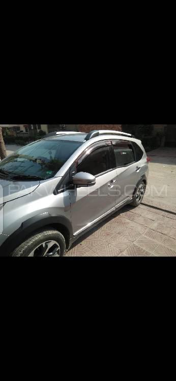 Honda BR-V 2017 for Sale in Lahore Honda BR-V 2017 for Sale in Lahore Image-4