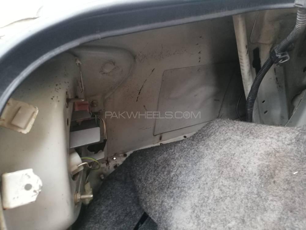 Toyota Corolla 2004 for Sale in Rawalpindi Toyota Corolla 2004 for Sale in Rawalpindi Image-12