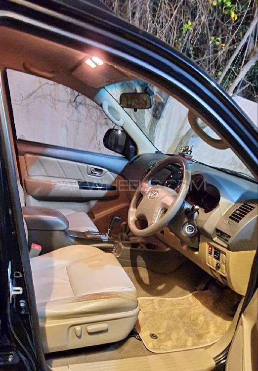 ٹویوٹا فورچیونر 2014 for Sale in لاہور ٹویوٹا فورچیونر 2014 for Sale in لاہور Image-5