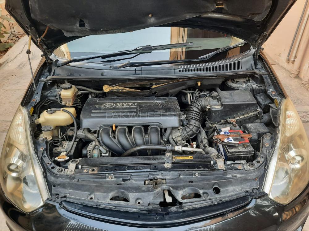 Toyota Wish 2011 for Sale in Karachi Toyota Wish 2011 for Sale in Karachi Image-5