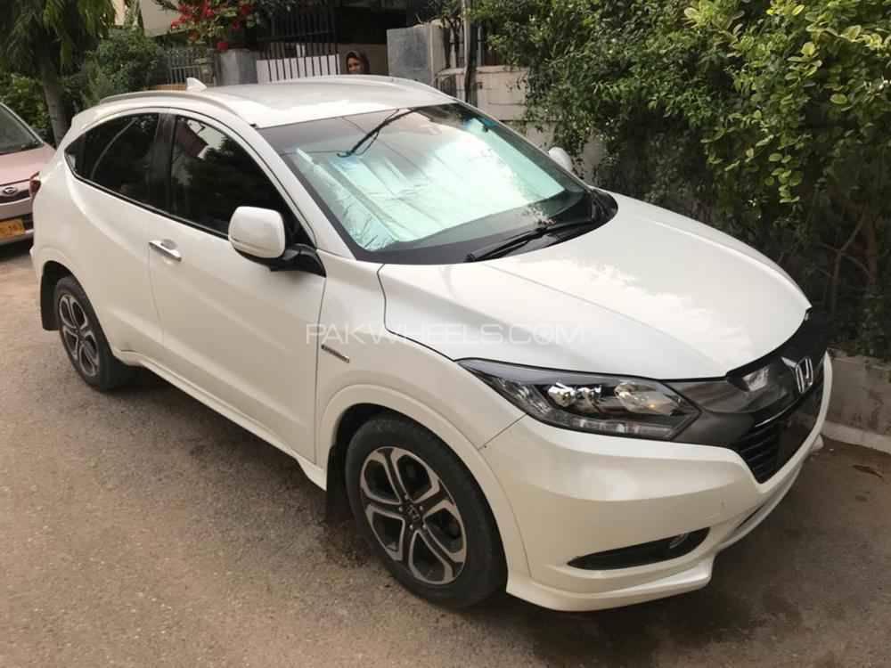Honda Vezel 2014 for Sale in Bhera Honda Vezel 2014 for Sale in Bhera Image-2