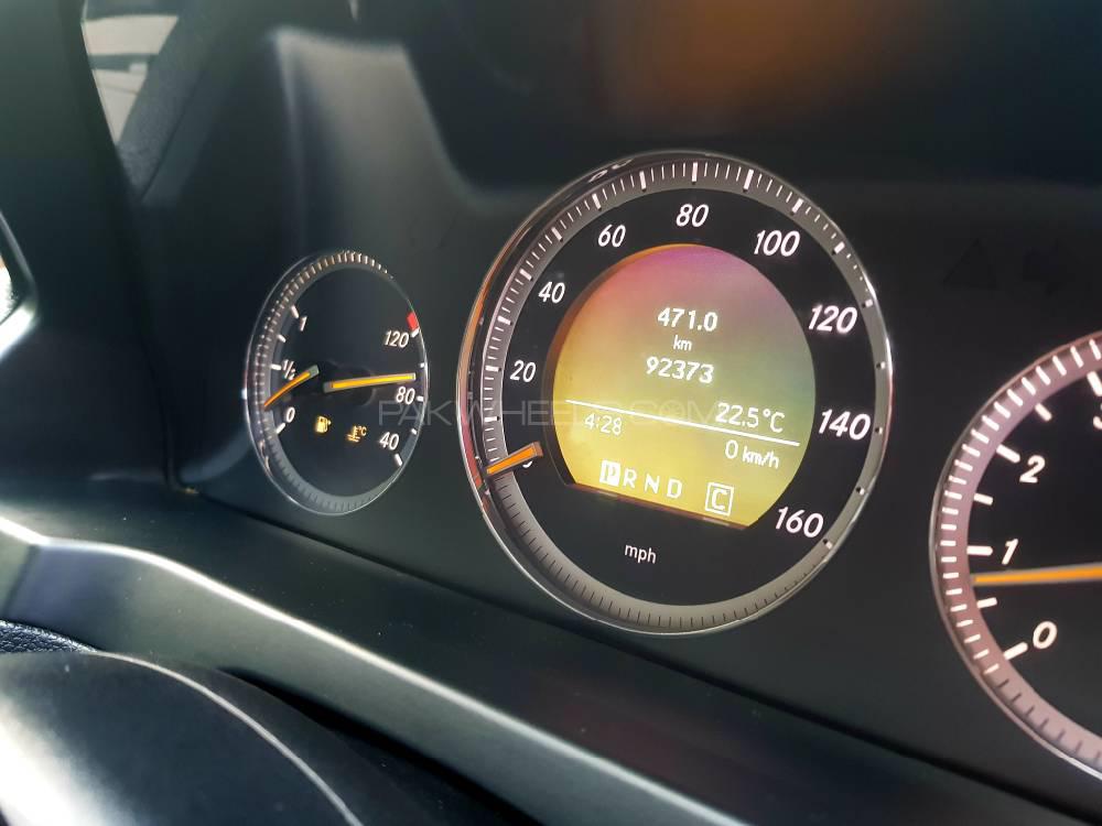 Mercedes Benz C Class 2007 for Sale in Lahore Mercedes Benz C Class 2007 for Sale in Lahore Image-12