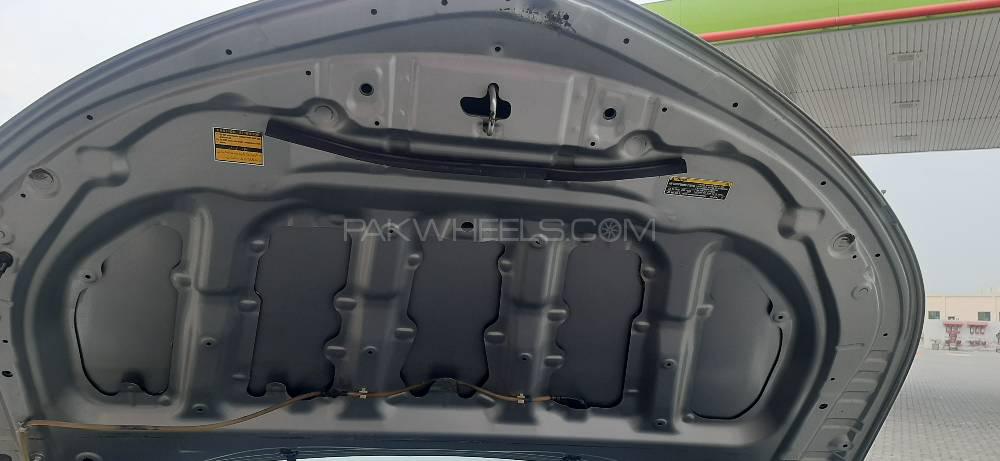 Toyota Corolla 2015 for Sale in Lahore Toyota Corolla 2015 for Sale in Lahore Image-8