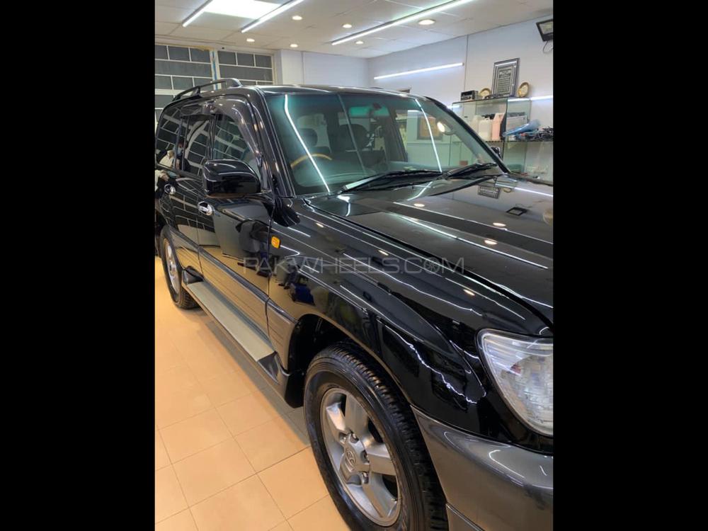 Toyota Land Cruiser 2005 for Sale in Multan Toyota Land Cruiser 2005 for Sale in Multan Image-4