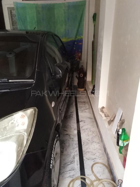 Toyota Vitz 2005 for Sale in Peshawar Toyota Vitz 2005 for Sale in Peshawar Image-3