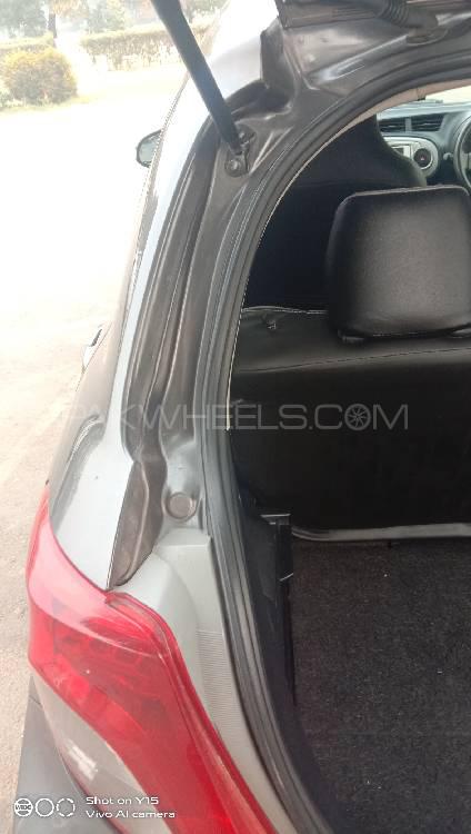 Toyota Vitz 2012 for Sale in Multan Toyota Vitz 2012 for Sale in Multan Image-12