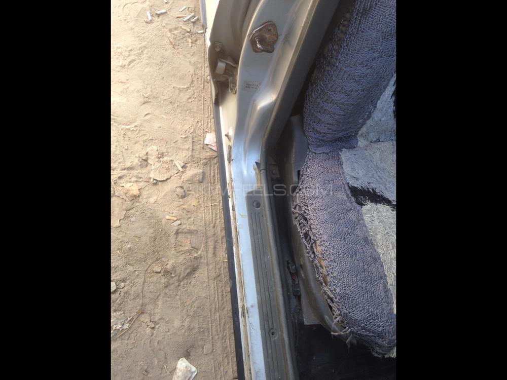 Suzuki Cultus 2004 for Sale in Sheikhupura Suzuki Cultus 2004 for Sale in Sheikhupura Image-6