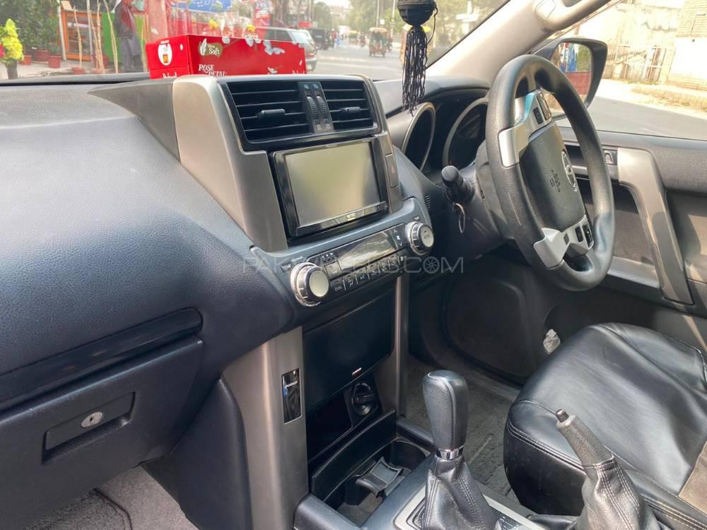 Toyota Prado 2013 for Sale in Bahawalpur Toyota Prado 2013 for Sale in Bahawalpur Image-6