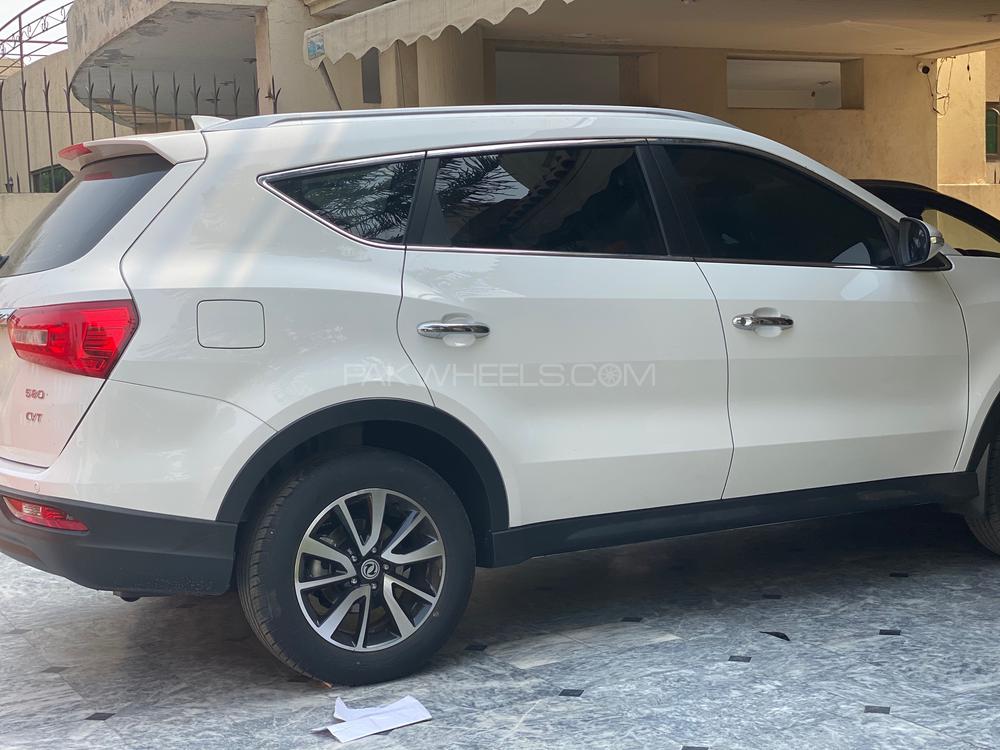 DFSK Glory 580 2020 for Sale in Lahore DFSK Glory 580 2020 for Sale in Lahore Image-7