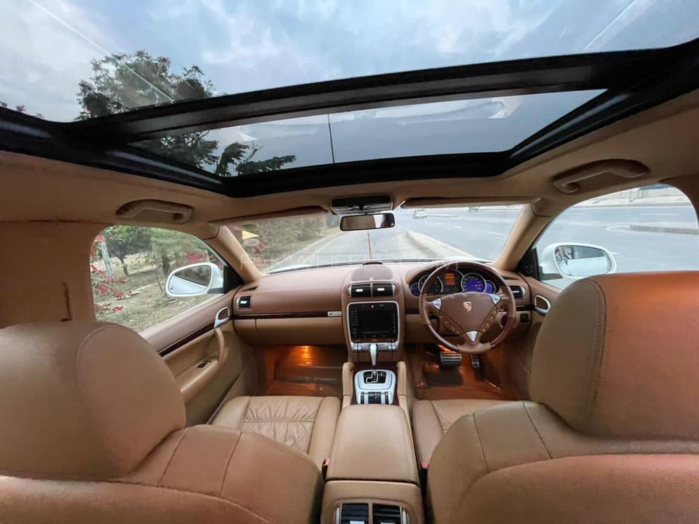 Porsche Cayenne 2006 for Sale in Lahore Porsche Cayenne 2006 for Sale in Lahore Image-12