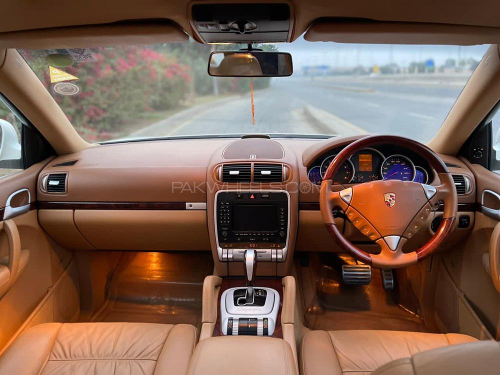 Porsche Cayenne 2006 for Sale in Lahore Porsche Cayenne 2006 for Sale in Lahore Image-8